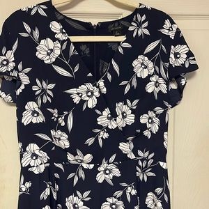 Ann Taylor, size petite 10